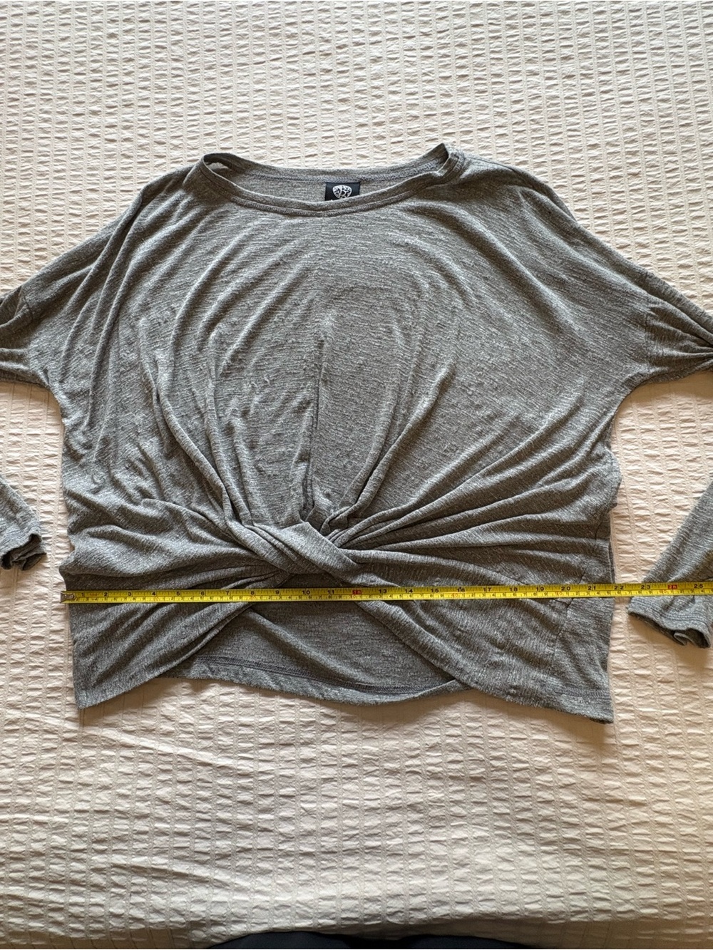 bobeau Olive Tone Twist-Front Long Sleeve Top. Sz XL fun, great fit. - Picture 7 of 10